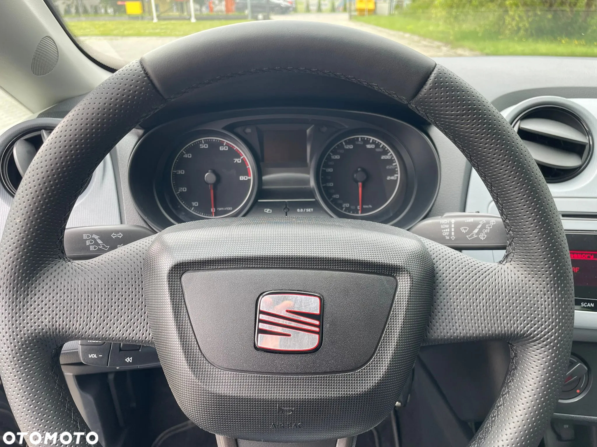 Seat Ibiza 1.4 16V Passion - 22