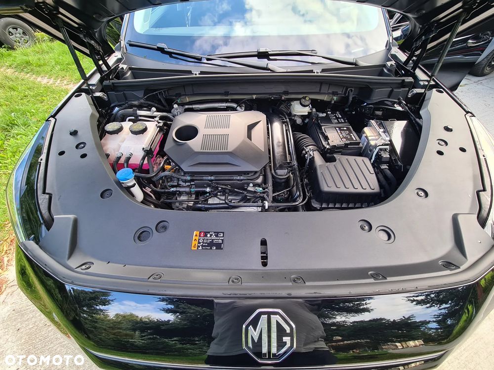 MG HS 1.5 T-GDI Excite DCT - 33