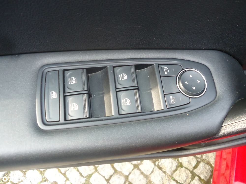 Renault Captur 1.0 TCe Equilibre - 13