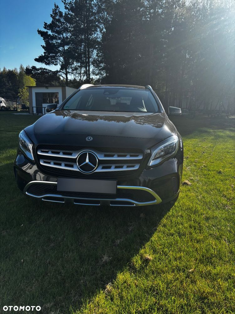 Mercedes-Benz GLA 180 7G-DCT UrbanStyle Edition - 5