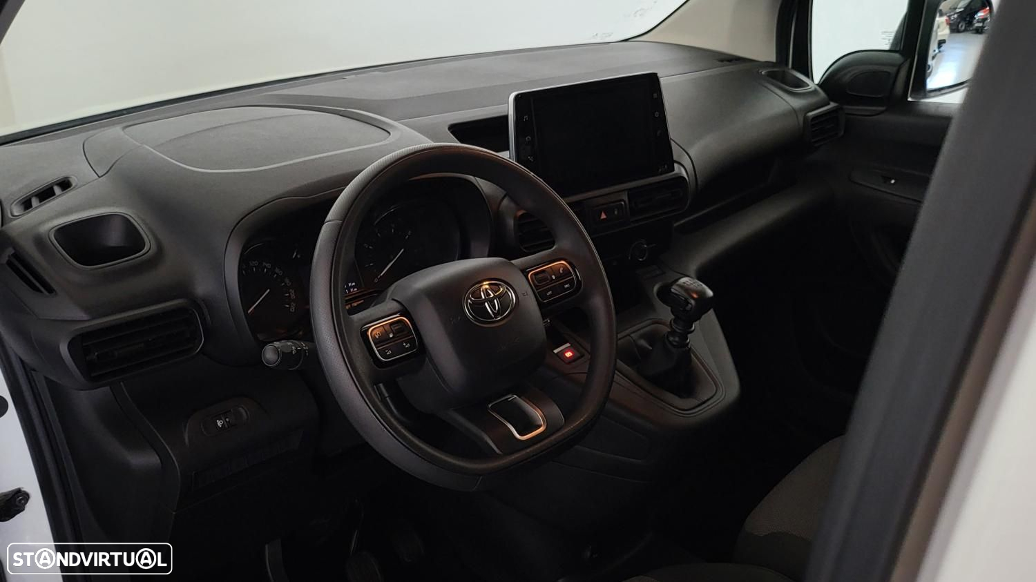 Toyota Proace 1.5d Comfort L1 3L - 8