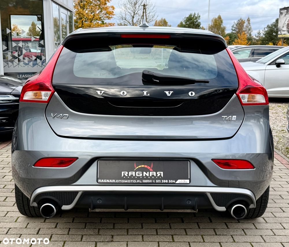 Volvo V40 T4 RDesign - 16