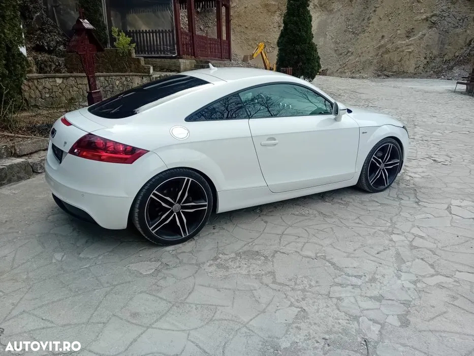 Audi TT Roadster 2.0 TDI quattro - 4