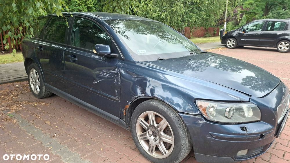 Volvo V50 - 3