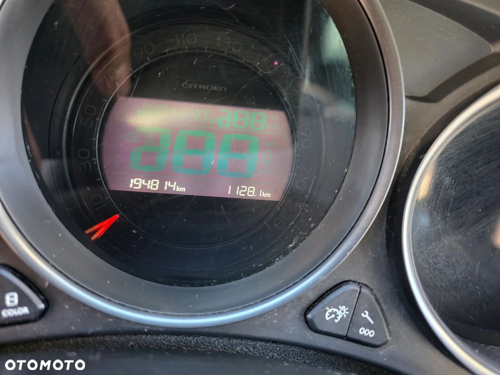 Citroën C4 HDi 110 FAP Exclusive - 12