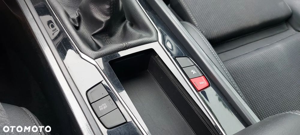 Peugeot 508 HDi 160 Business-Line - 26