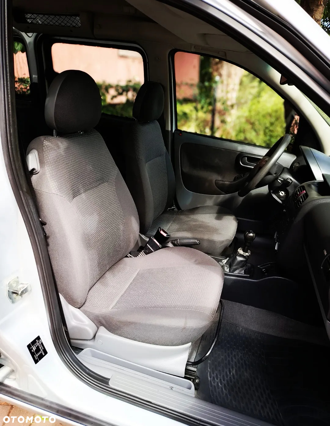 Opel Combo Tour 1.6 N-Joy - 7