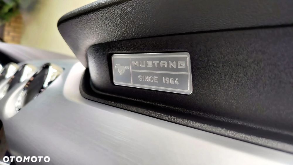 Ford Mustang 5.0 V8 GT - 9