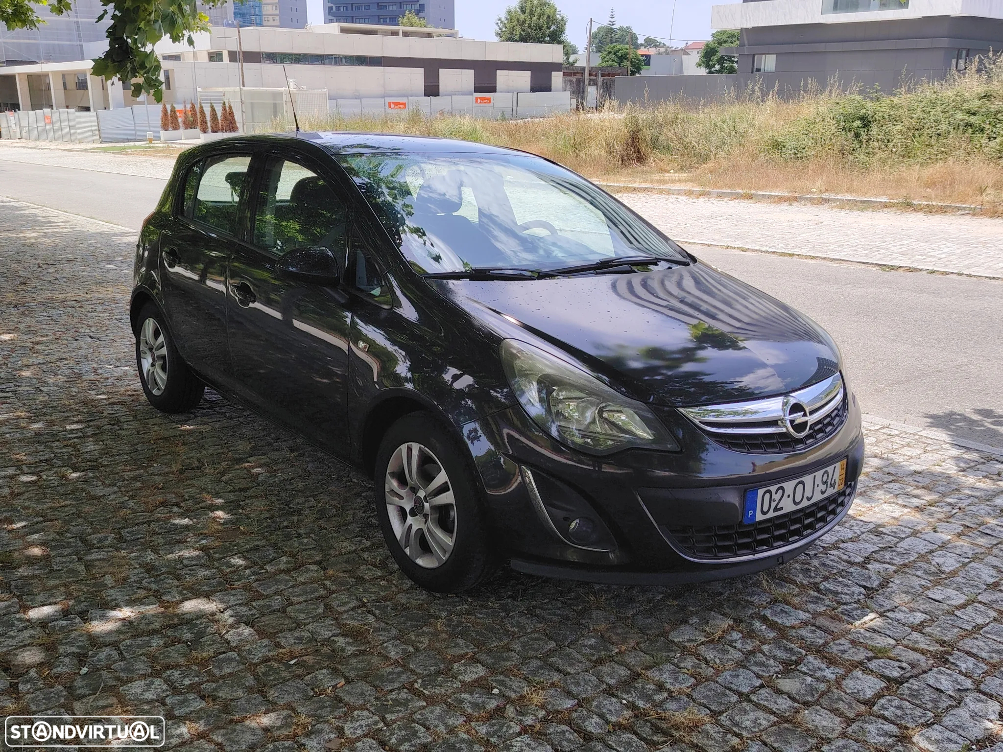 Opel Corsa 1.2 Enjoy FlexFuel - 2