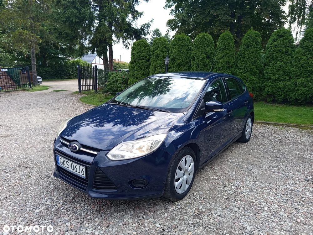 Ford Focus - 32