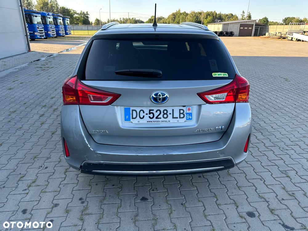 Toyota Auris 1.8 HSD Luna - 4