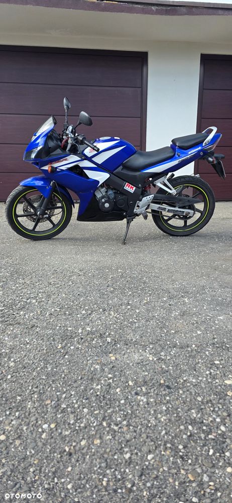 Honda CBR - 7
