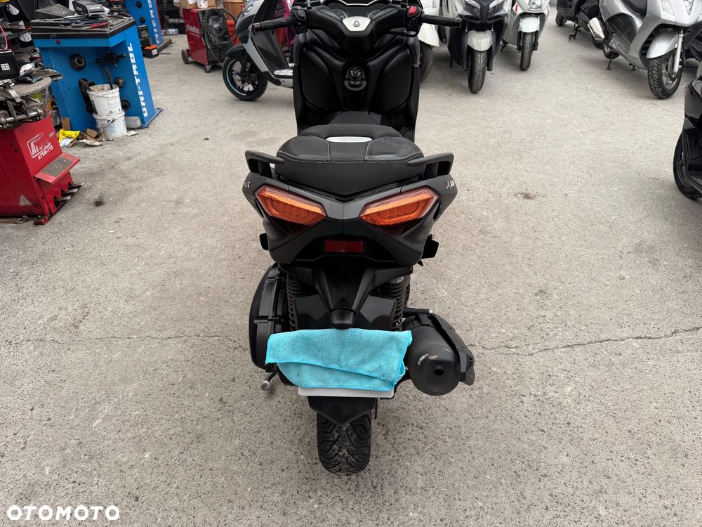 Yamaha X-max - 6