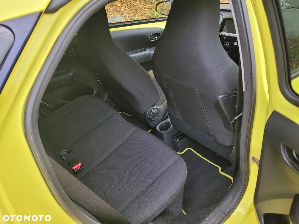 Toyota Aygo 1.0 VVT-i Sprint EU6 - 11