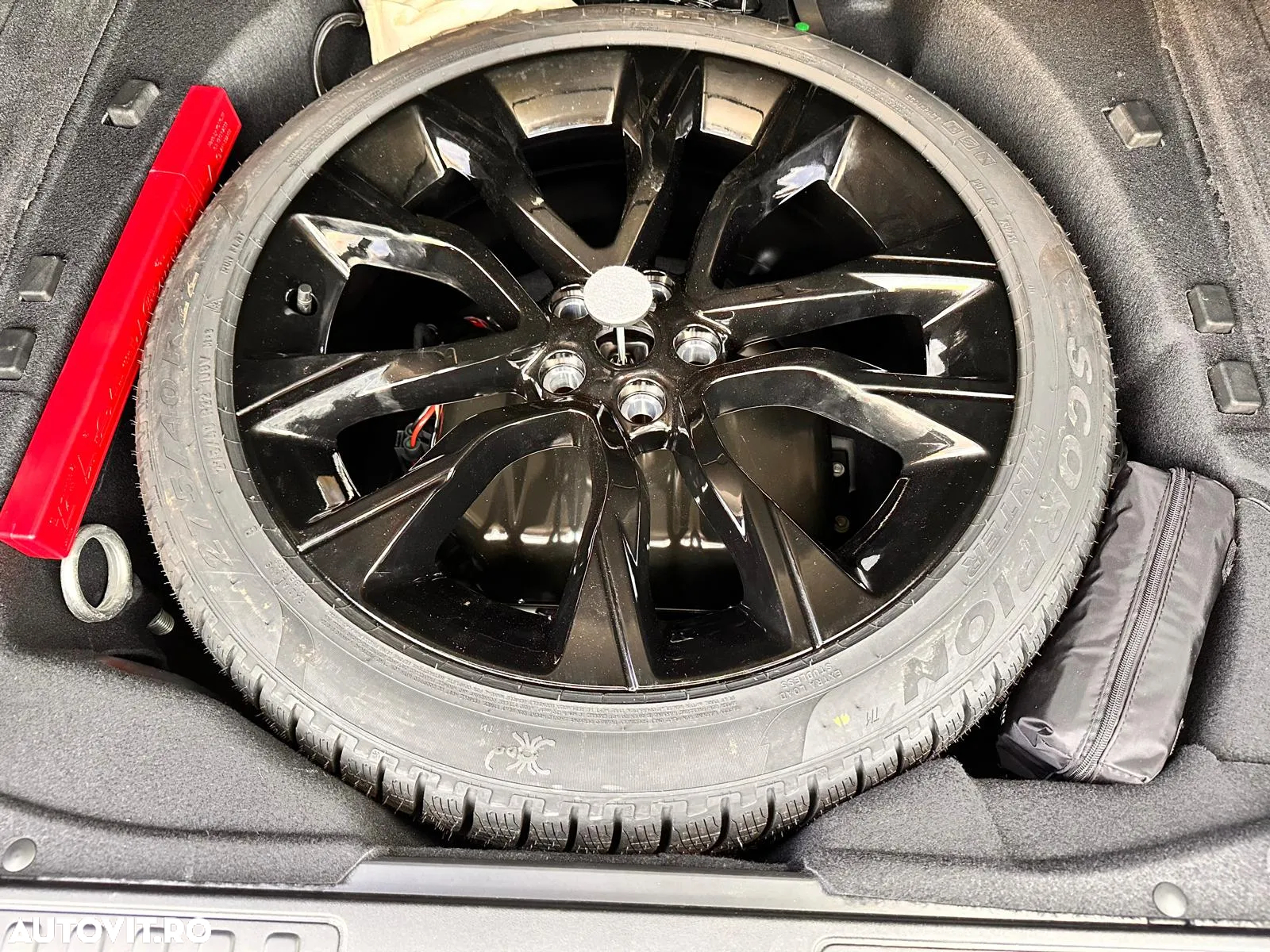 Land Rover Range Rover Sport 3.0 L HST - 19