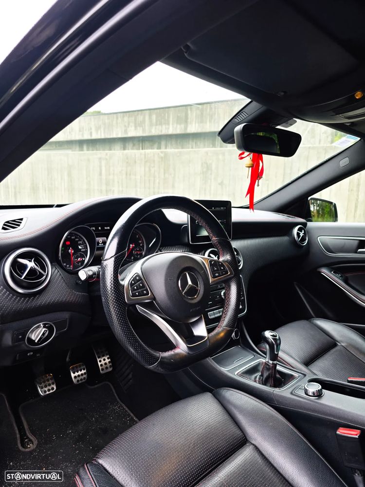 Mercedes-Benz A 180 d AMG Line - 8