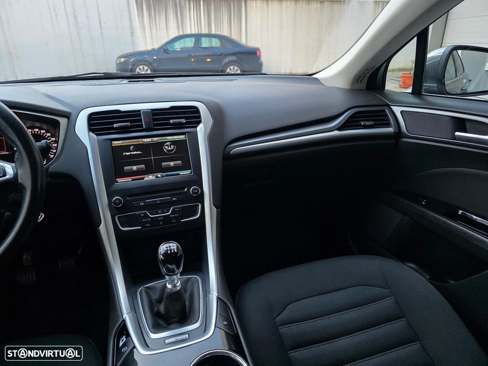 Ford Mondeo SW 1.5 TDCi Titanium - 38