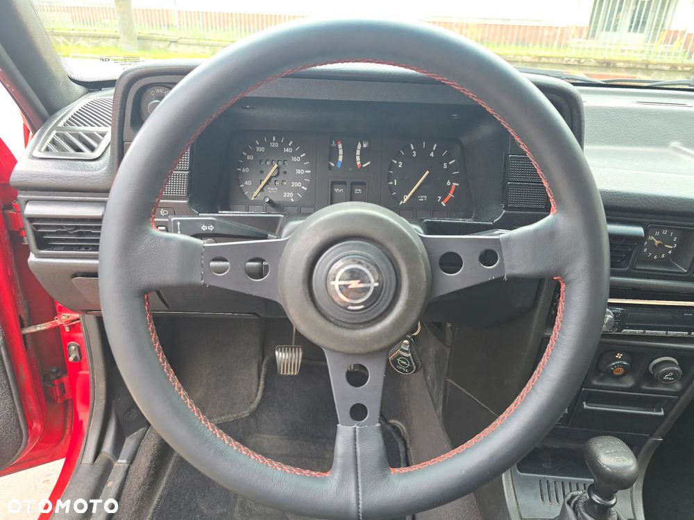 Opel Kadett E 2.0 i GSi 16V - 10