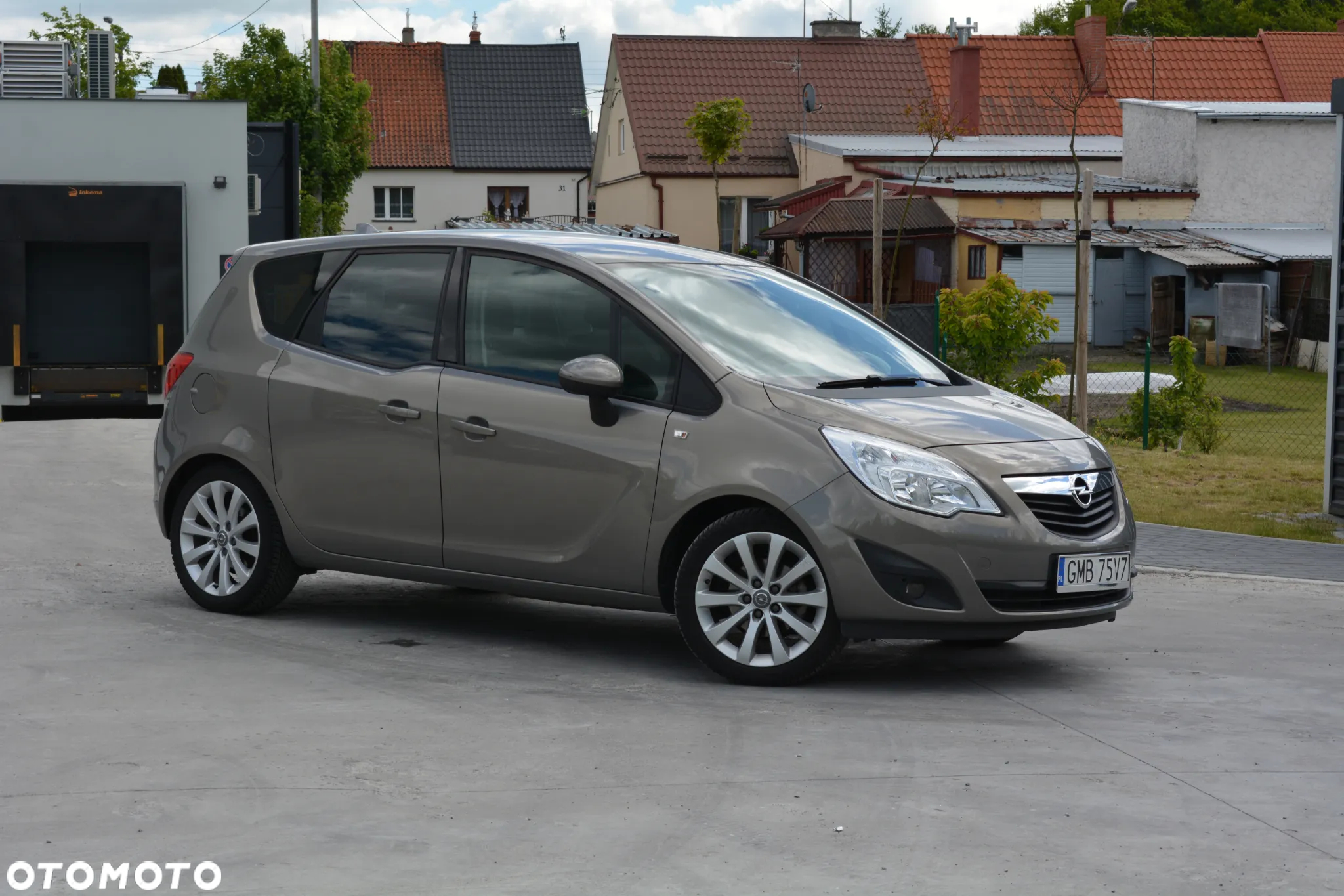 Opel Meriva 1.4 T Essentia S&S - 14