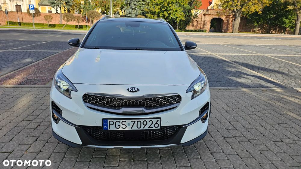 Kia XCeed 1.4 T-GDI OPF DCT7 PLATINUM EDITION - 12