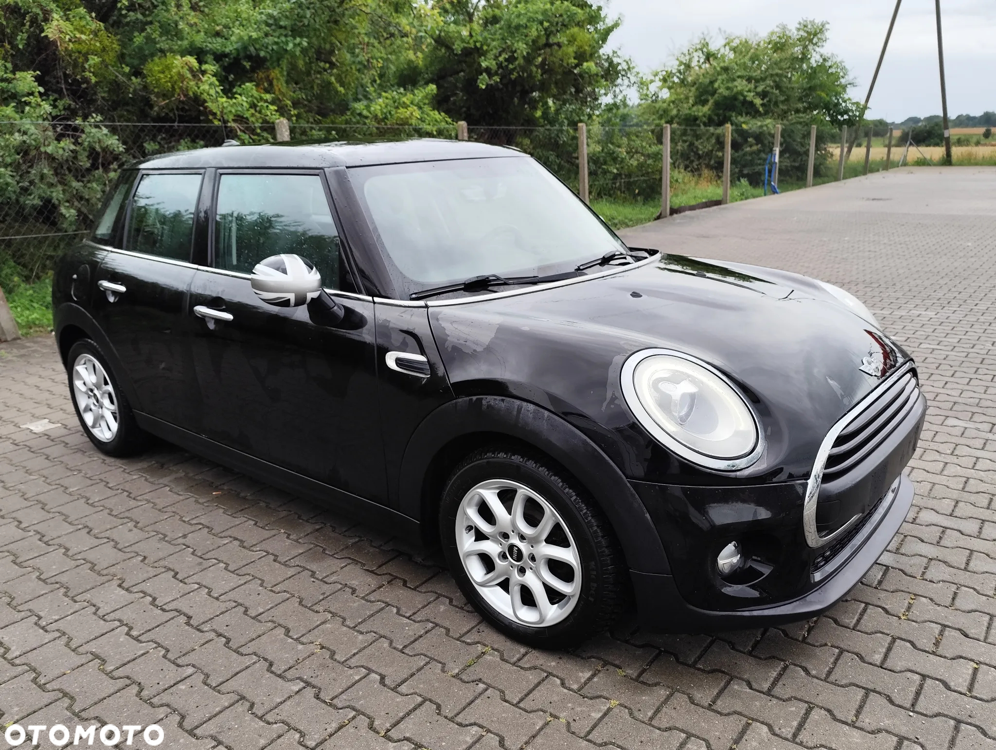 MINI ONE D - 6