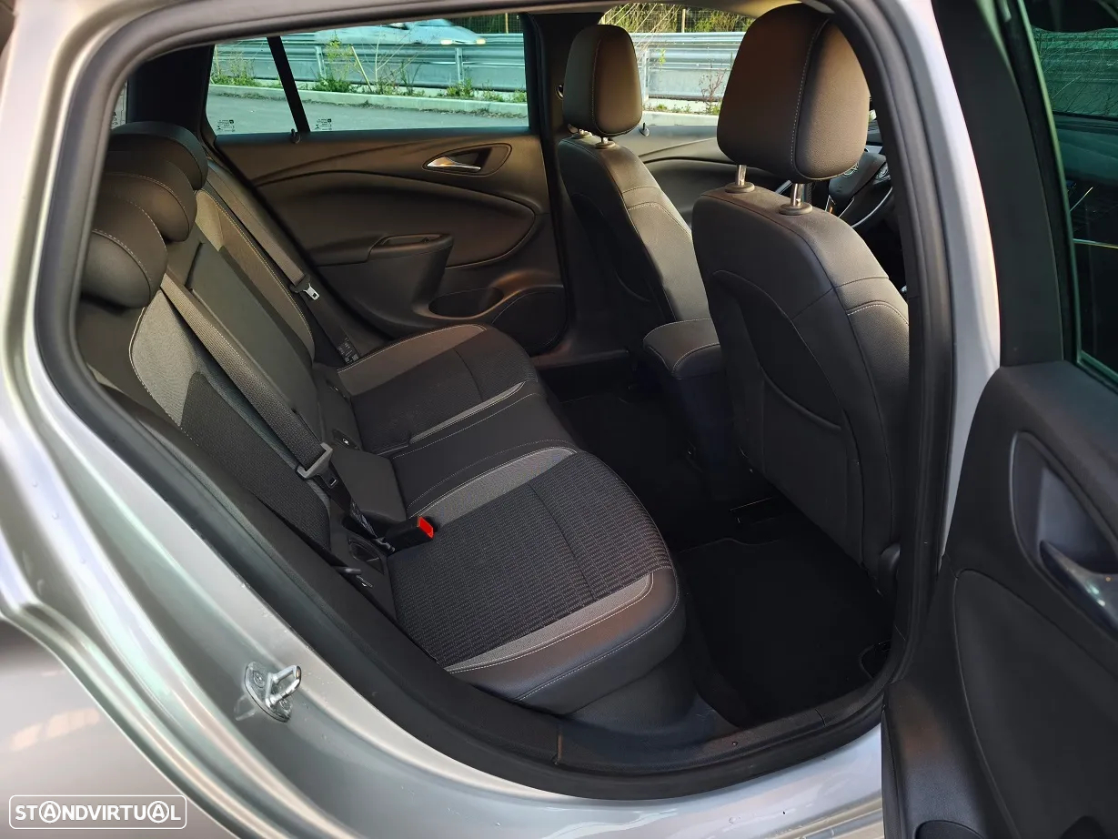 Opel Astra Sports Tourer 1.5 D Ultimate S/S - 10