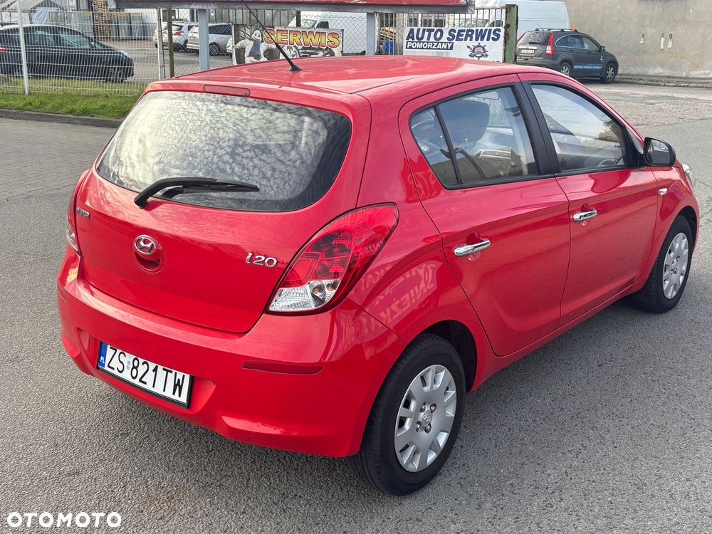 Hyundai i20 1.2 Fifa World Cup Edition - 9