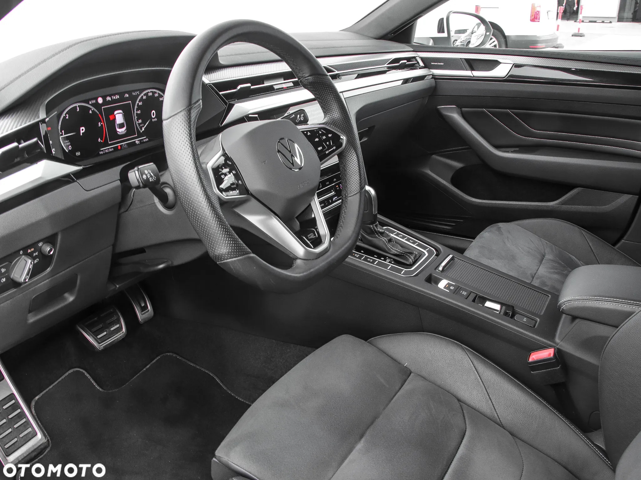 Volkswagen Arteon 2.0 TDI R-Line DSG - 10