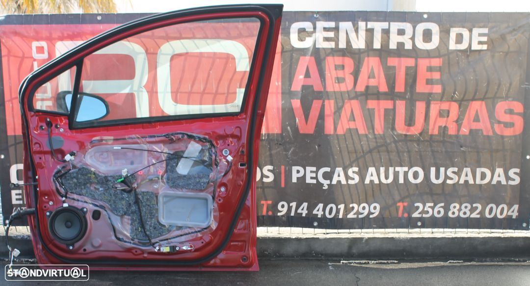 Porta da Frente do Lado Direito Toyota Yaris - 2