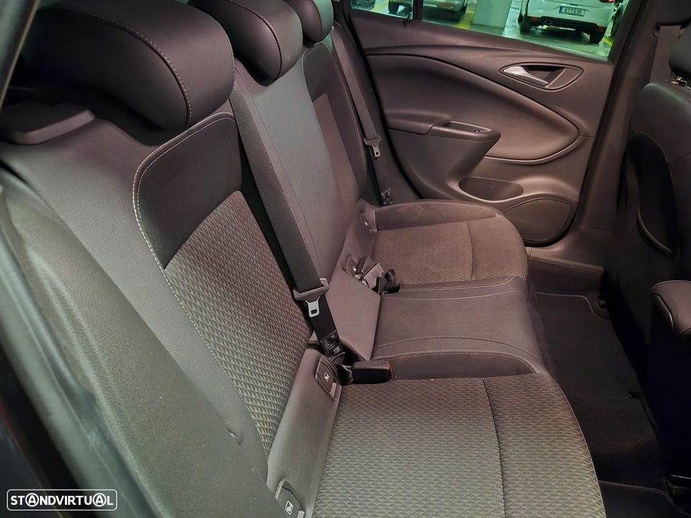 Opel Astra Sports Tourer 1.6 CDTI Innovation S/S - 32