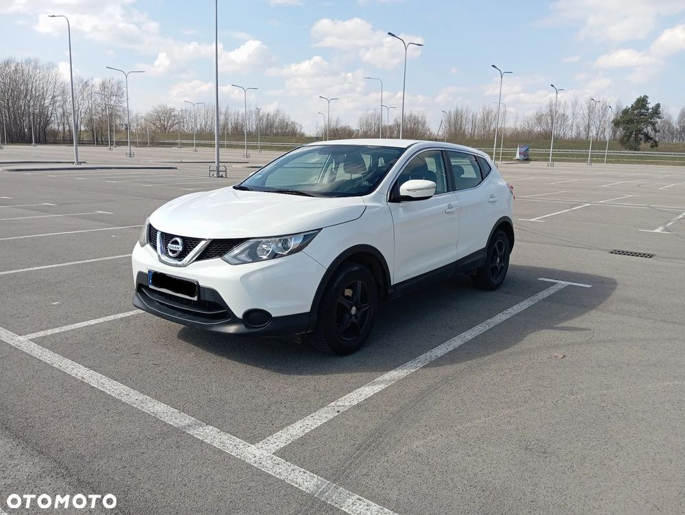 Nissan Qashqai - 1