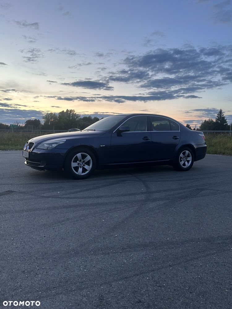 BMW Seria 5 520d - 3