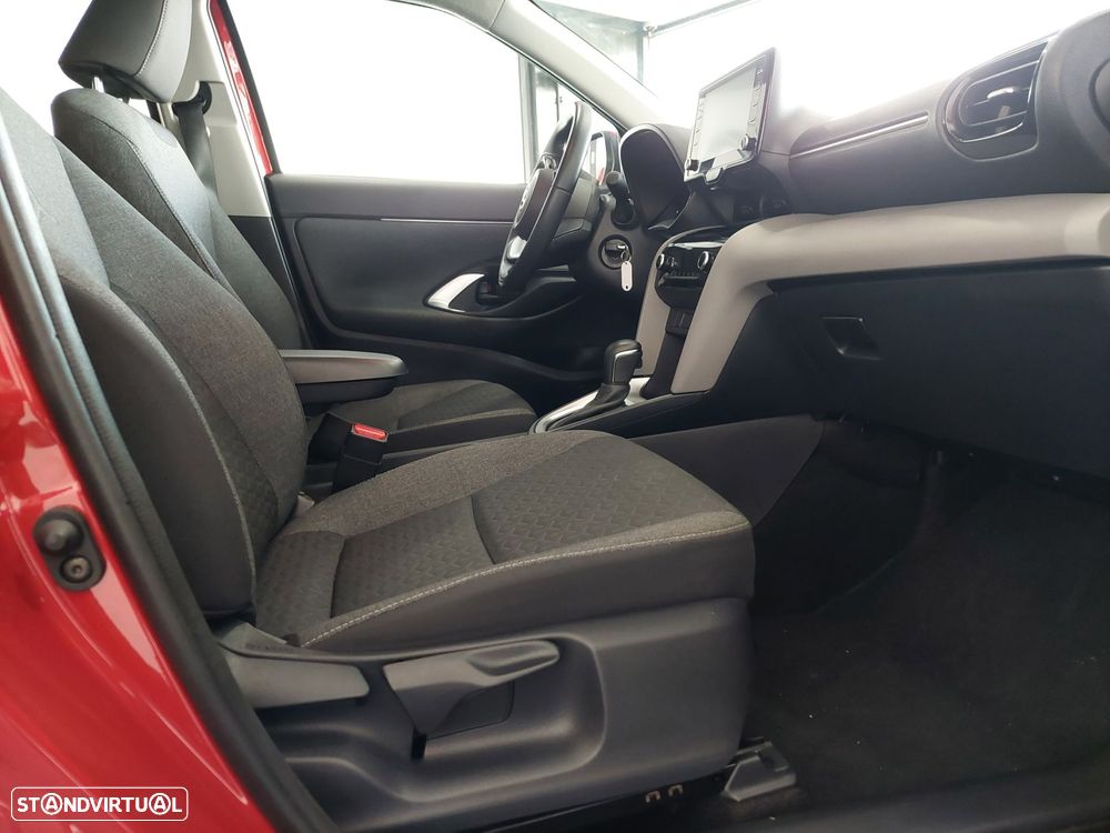 Toyota Yaris Cross 1.5 HDF Comfort Plus - 7