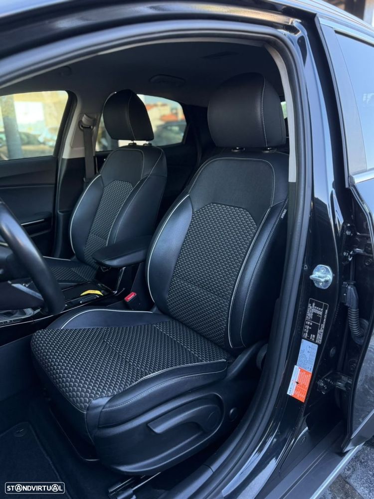 Kia XCeed 1.6 GDi PHEV Drive - 11