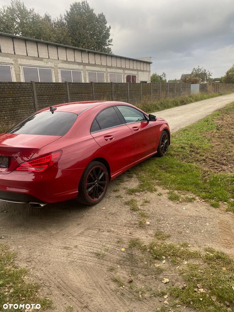 Mercedes-Benz CLA 200 7G-DCT - 5