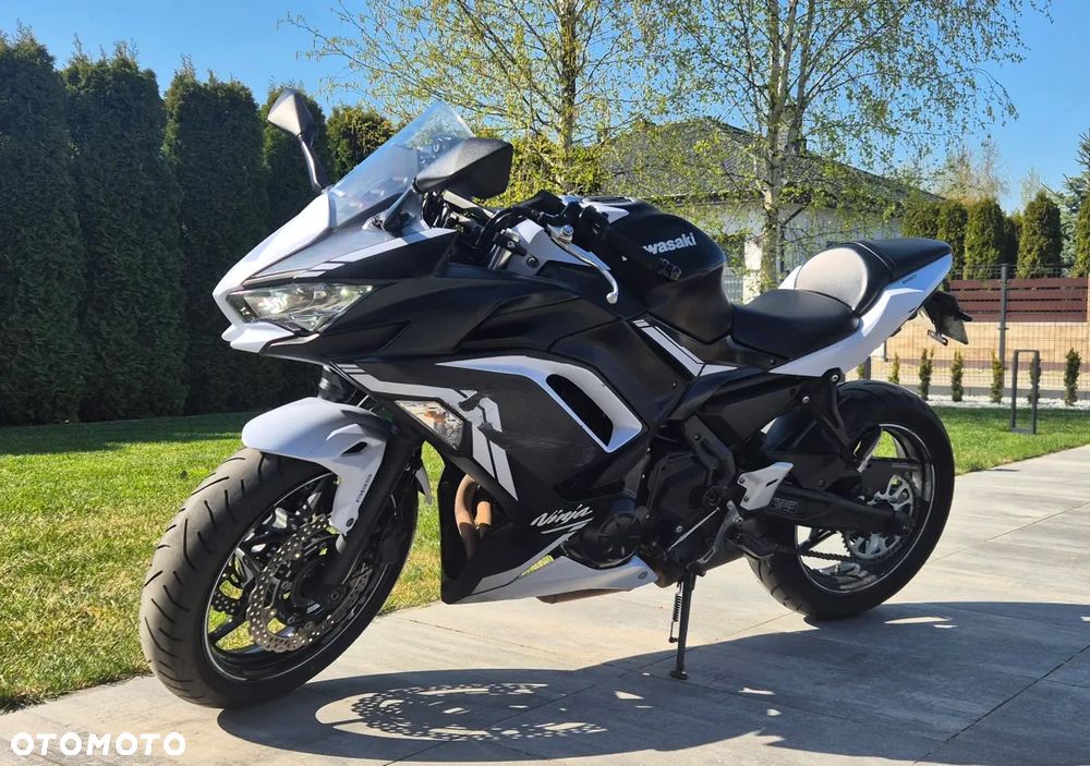 Kawasaki Ninja - 1
