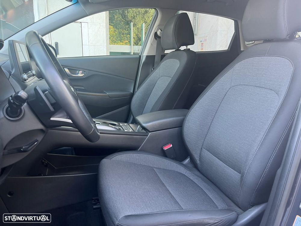 Hyundai Kauai - 4