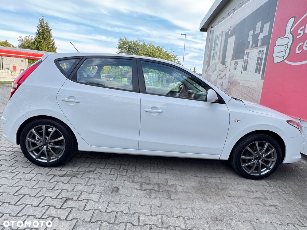 Hyundai i30 - 32