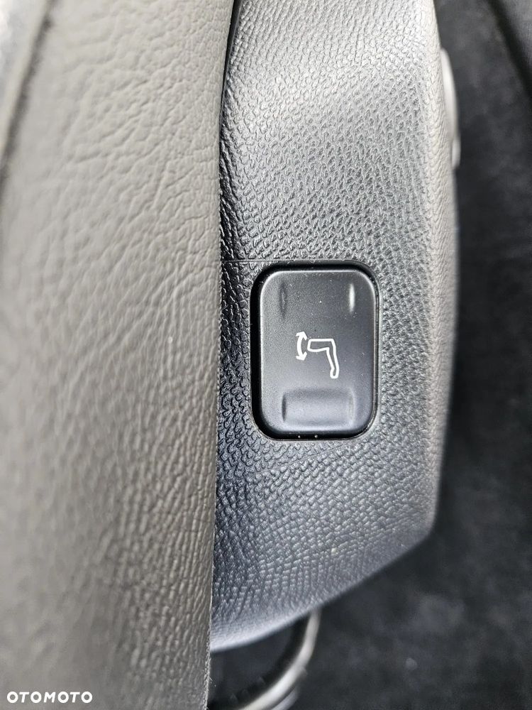 Peugeot 508 SW HDi 160 Automatik Allure - 29