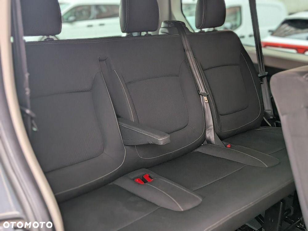 Renault Trafic - 17