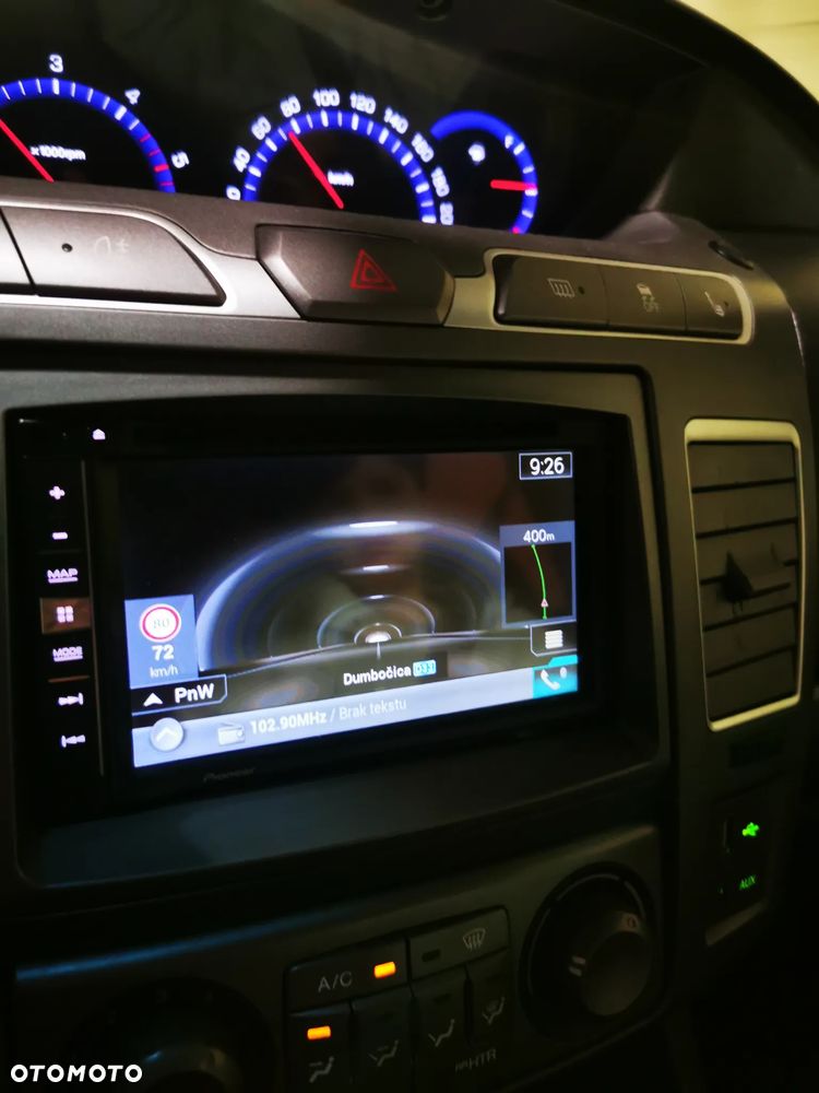 SsangYong/KGM Rodius 200 e-XDi Crystal Plus - 18