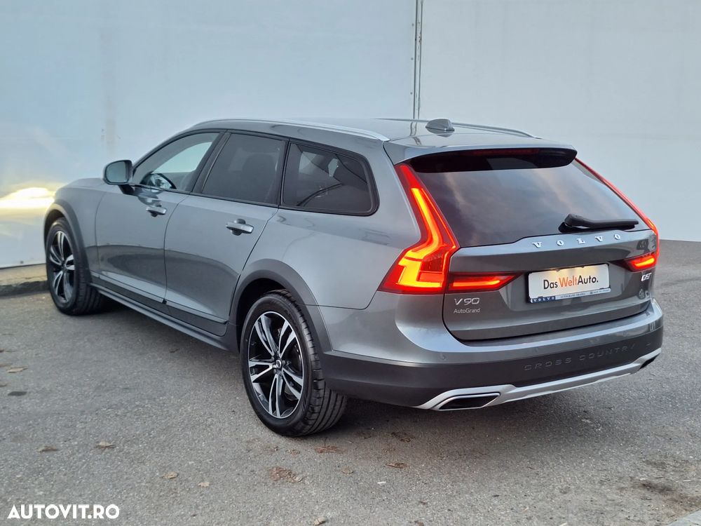Volvo V90 V90CC D5 AWD PRO - 13