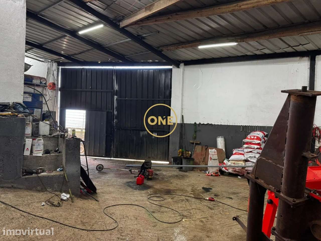 Garagem - Grande imagem: 5/13