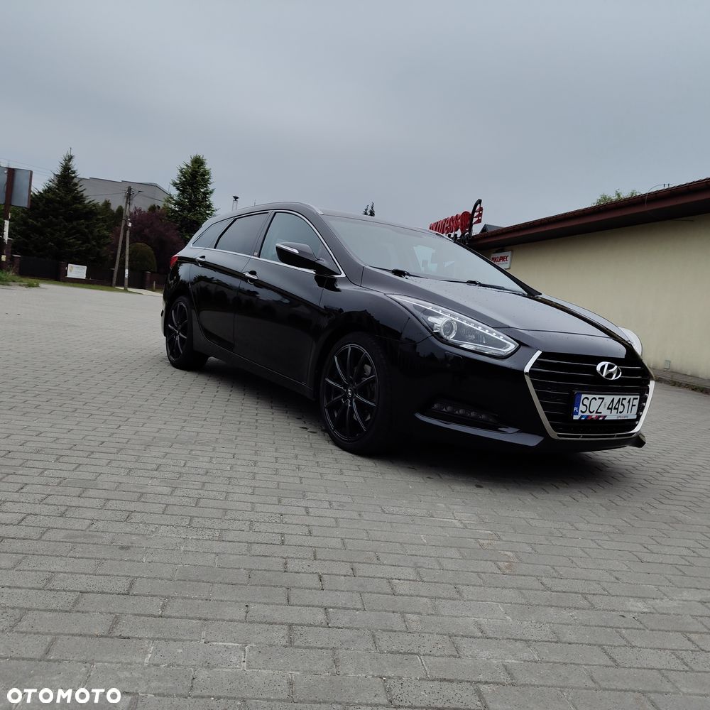 Hyundai i40 Kombi 1.7 CRDi DCT Premium - 1