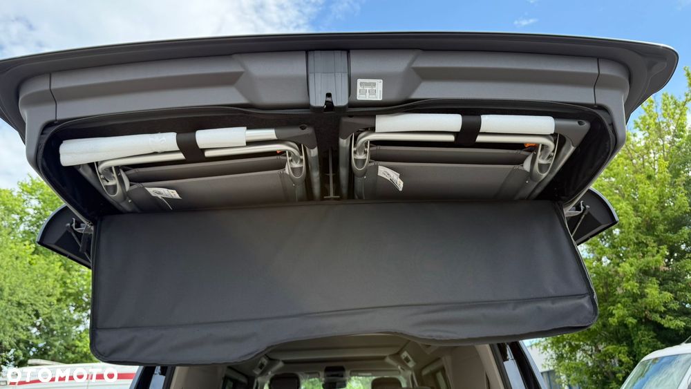 Volkswagen California - 12