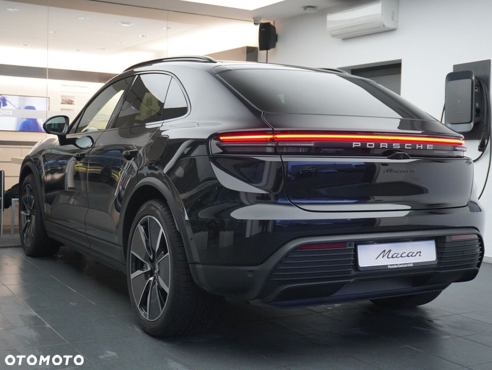 Porsche Macan - 12