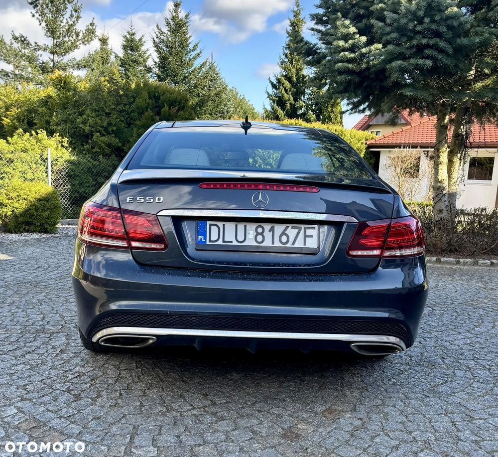 Mercedes-Benz Klasa E 500 BlueEFFICIENCY 7G-TRONIC Elegance - 4