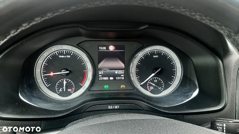 Skoda Karoq 2.0 TDI SCR 4x4 Ambition - 31