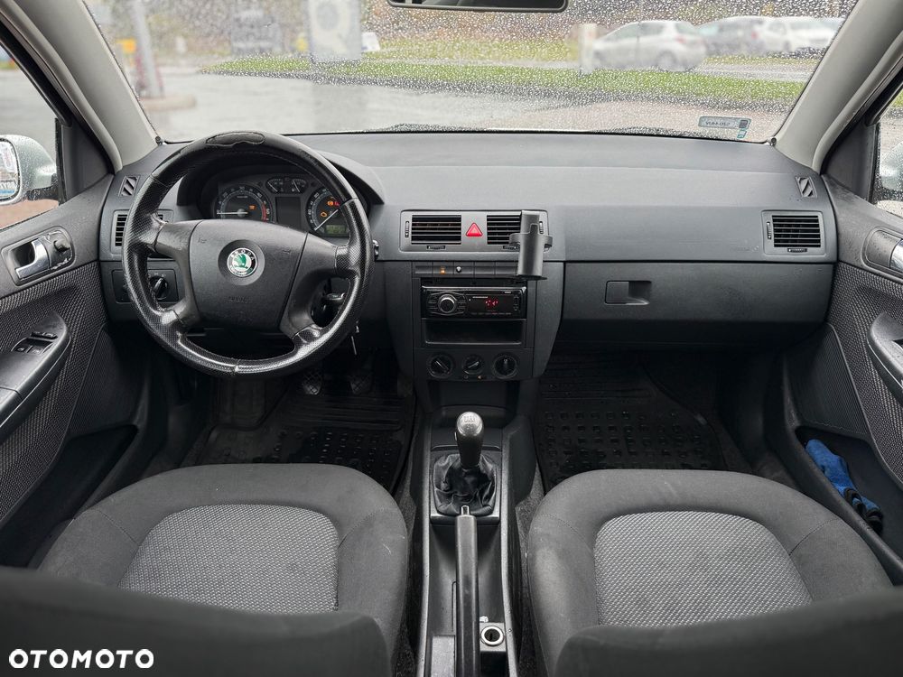 Skoda Fabia - 24