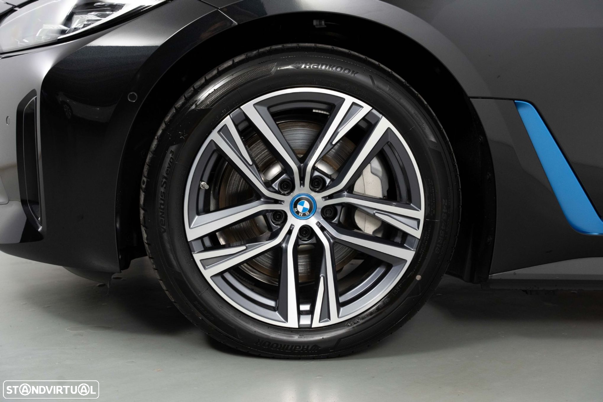BMW i4 eDrive40 - 20